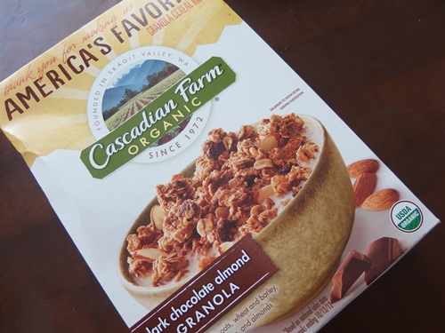 Cascadian Farm, Organic, Granola, Dark Chocolate Almond, 13.25 oz (375 g)