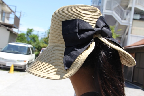 夏の旅行やおでかけに 折りたたみできる麦わら帽子 ポケッタブルハット わらしべ暮らしのブログ