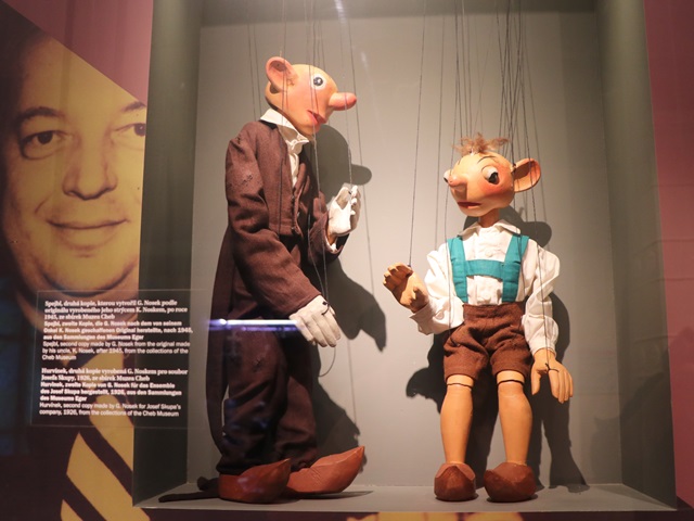 チェコ　プルゼニュ 人形博物館 マリオネット博物館