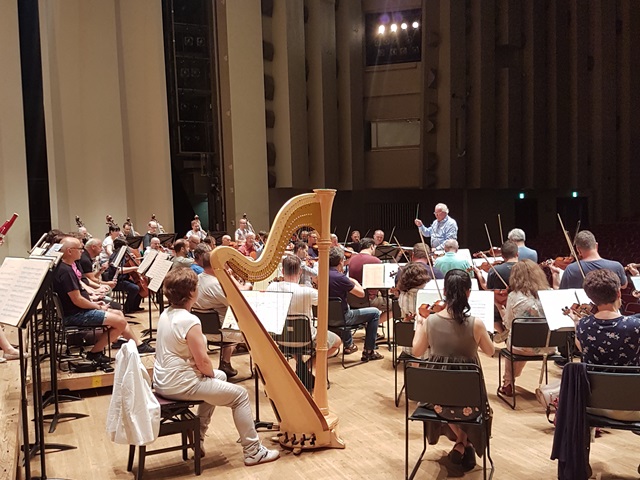 チェコのプラハ放送交響楽団のコンサート